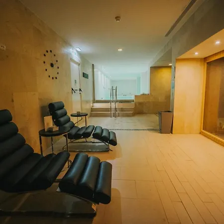 Sweet Atlantic & Hotel