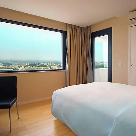 Sweet Atlantic & Otel