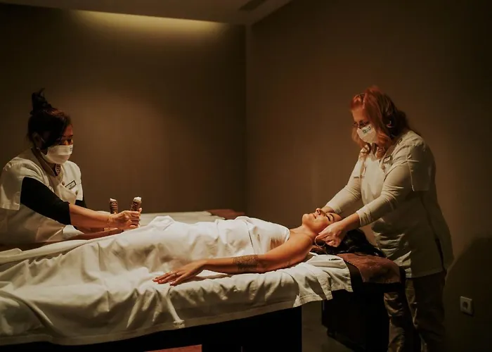 Sweet Atlantic & فيغيورا دا فوز