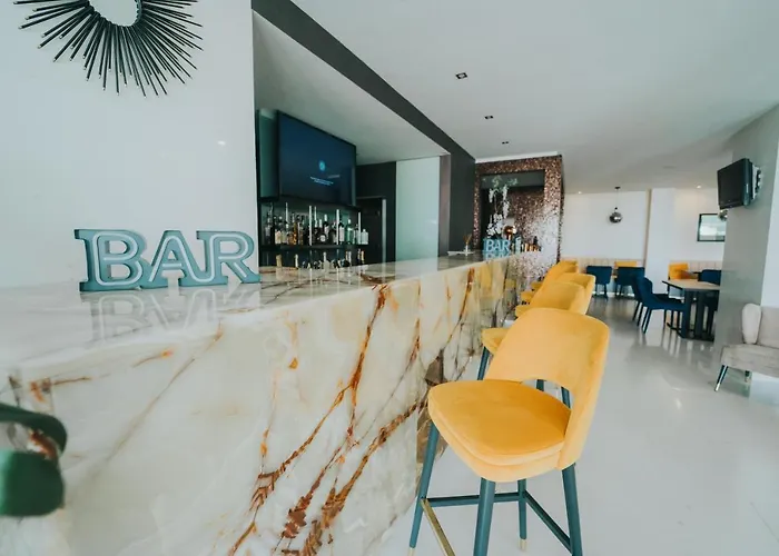 Sweet Atlantic & Hotell 4*