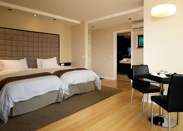 Hotell Sweet Atlantic & 4*